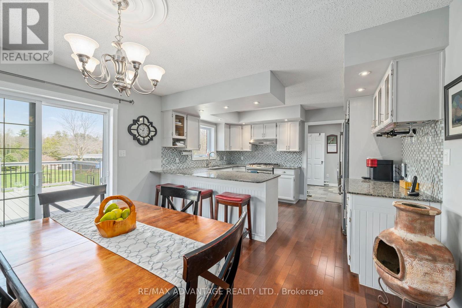 403353 Robinson Road, South-West Oxford, Ontario N5C 3J7 - Photo 29 - X12515084