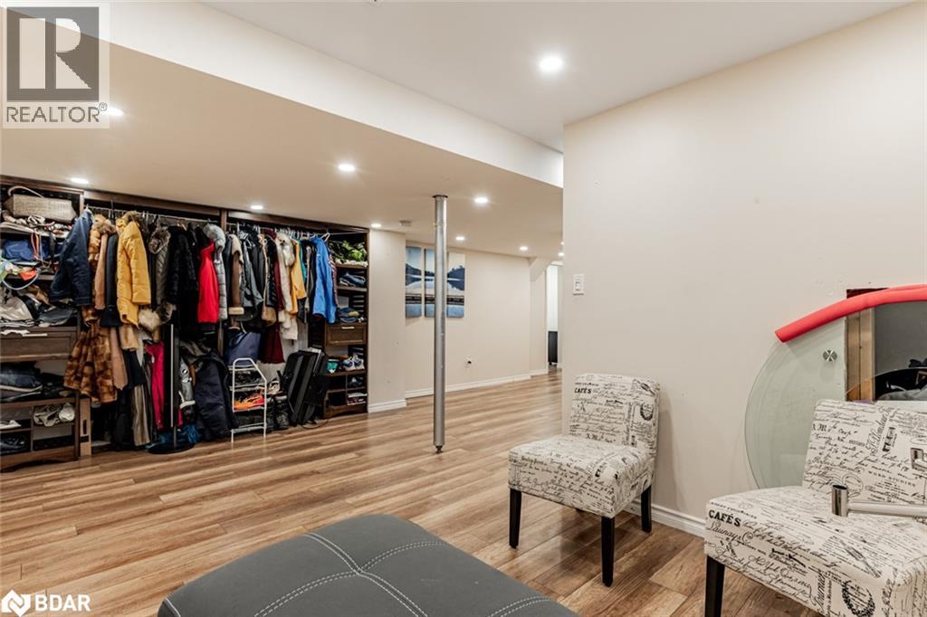 129 Flagstone Way, Newmarket, Ontario L3X 2Z8 - Photo 32 - 40785336