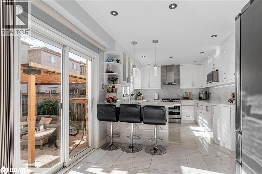 129 Flagstone Way, Newmarket, Ontario L3X 2Z8 - Photo 8 - 40785336