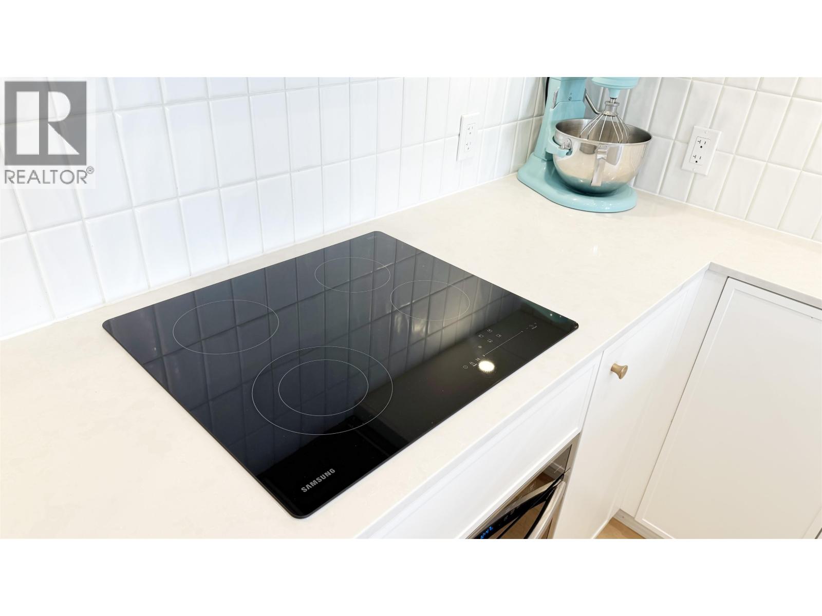 209 708 Edgar Avenue, Coquitlam, British Columbia  V3K 0H3 - Photo 13 - R3065319