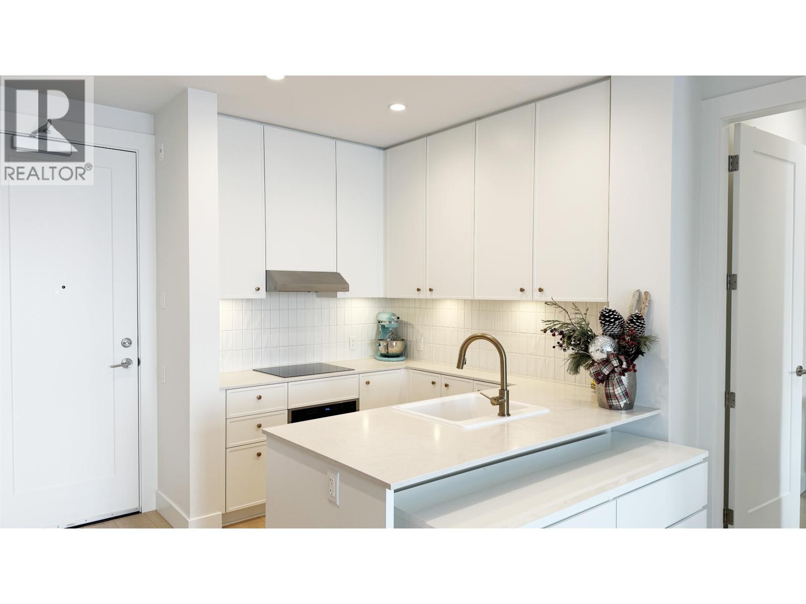 209 708 Edgar Avenue, Coquitlam, British Columbia  V3K 0H3 - Photo 15 - R3065319