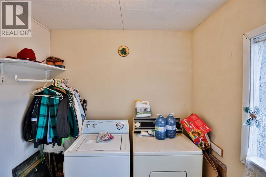 217 1 Street N, Lomond, Alberta  T0L 1G0 - Photo 11 - A2268530