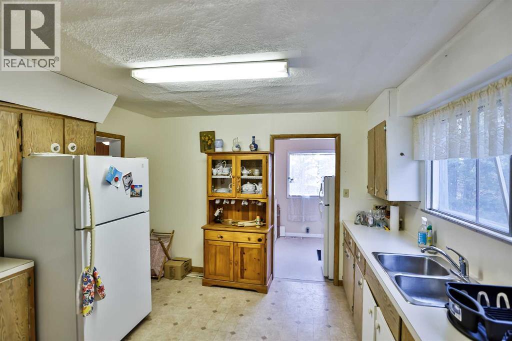 217 1 Street N, Lomond, Alberta  T0L 1G0 - Photo 5 - A2268530