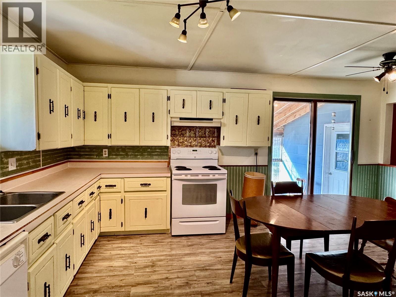 Neufeld Spalding Acreage, Spalding Rm No. 368, Saskatchewan  S0K 4C0 - Photo 15 - SK022438