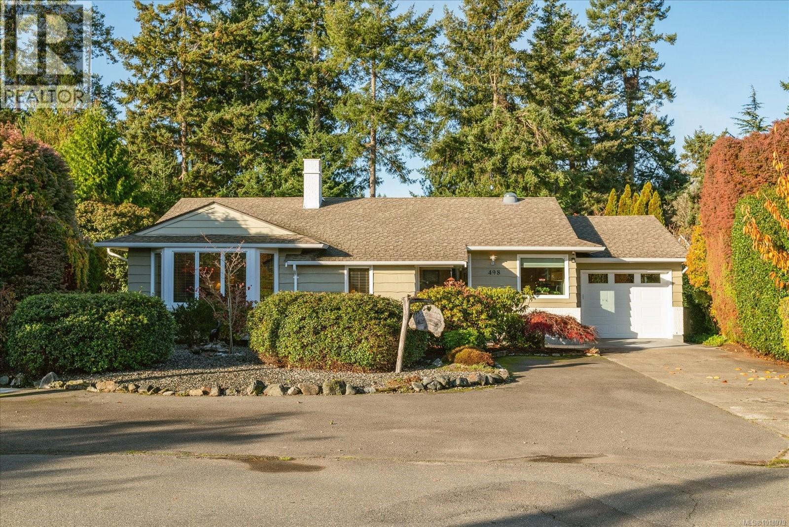 498 DALMATIAN Dr, Parksville, British Columbia