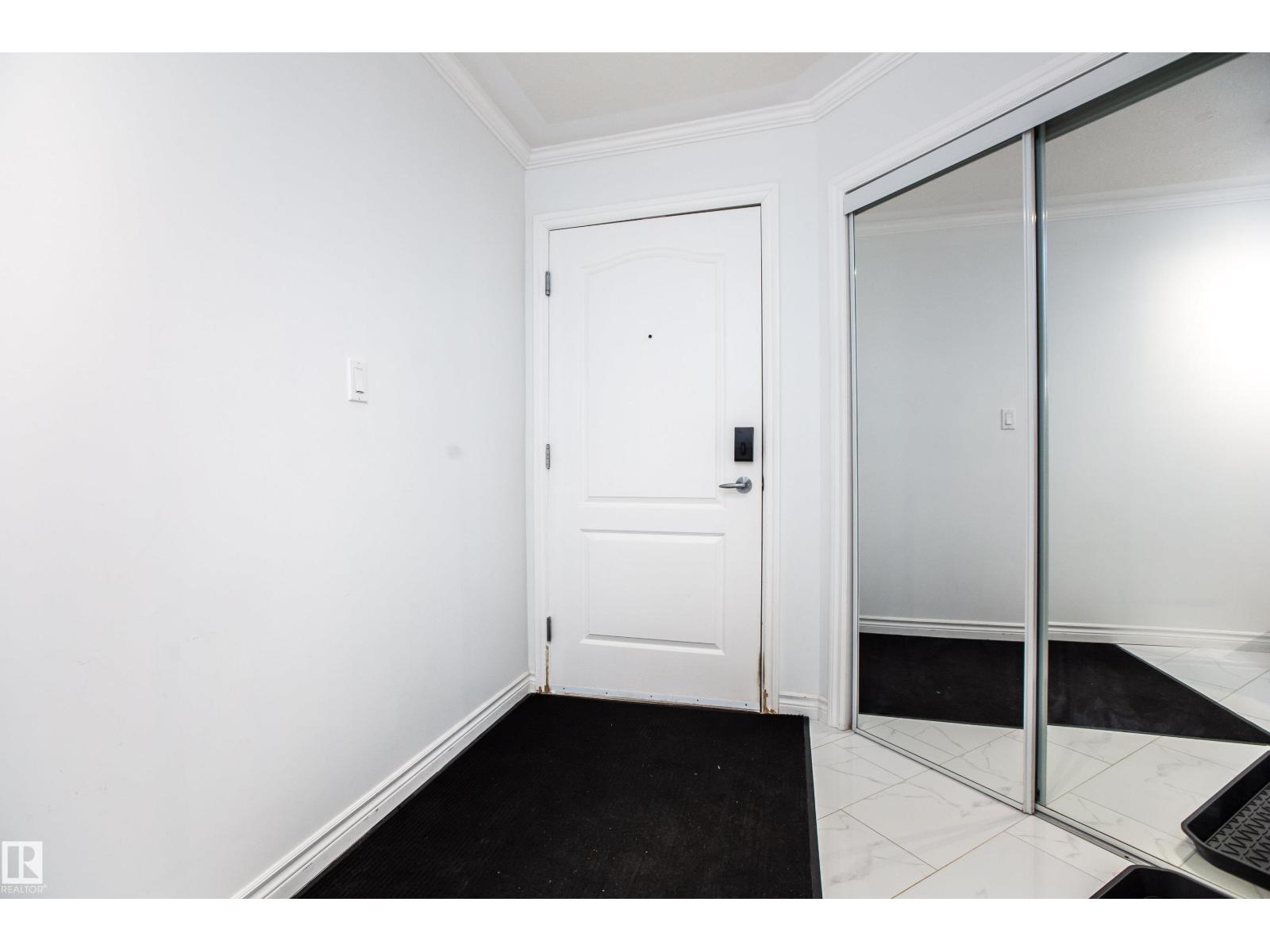 #303 9938 104 St Nw, Edmonton, Alberta  T5K 2X7 - Photo 28 - E4464844