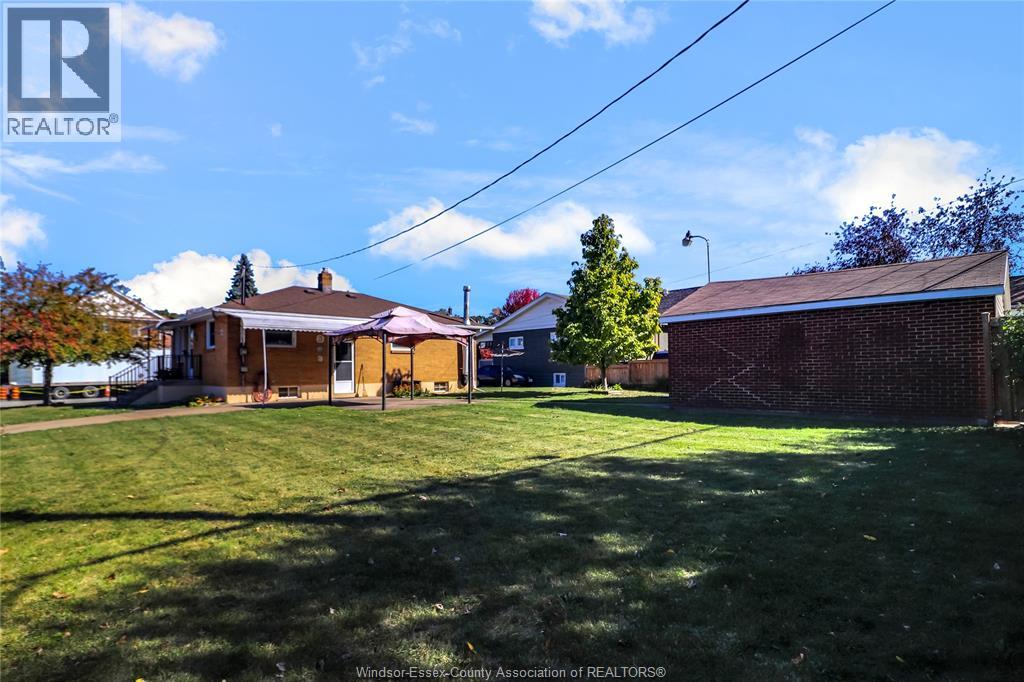 615 Giles West Unit# Main, Windsor, Ontario N9A 6H9 - Photo 18 - 25028086