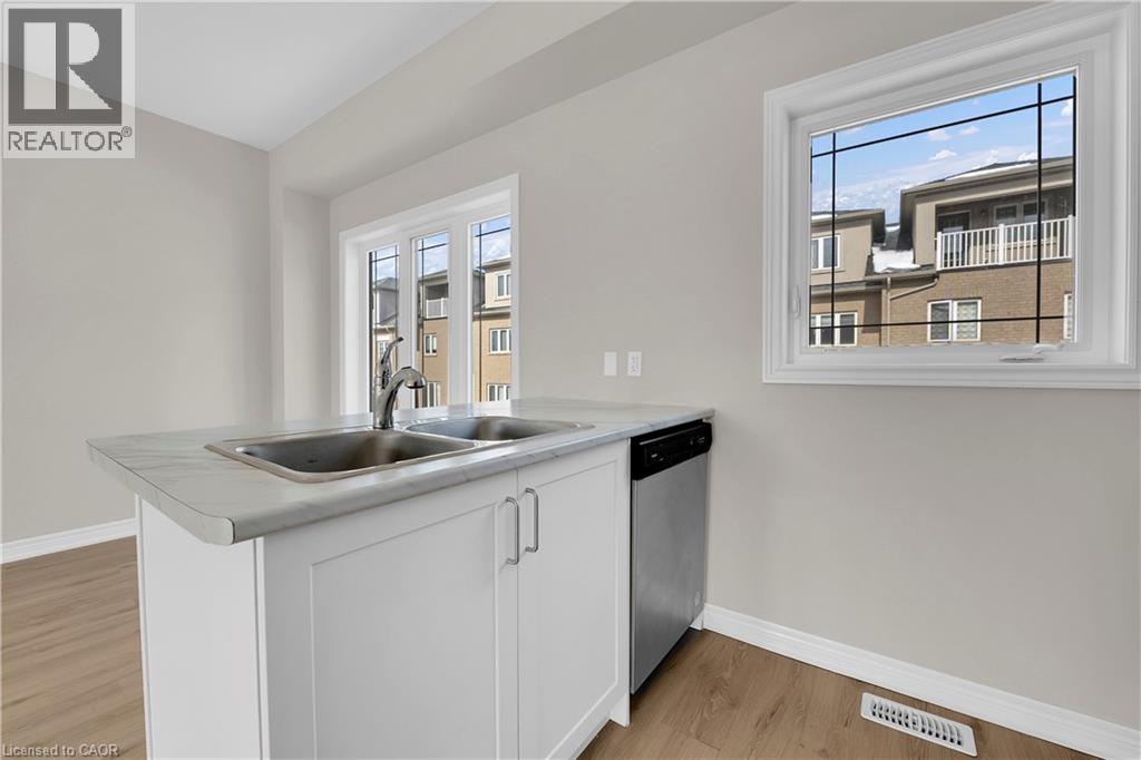 19 Picardy Drive Unit# 6, Hamilton, Ontario  L8J 2T7 - Photo 12 - 40786103