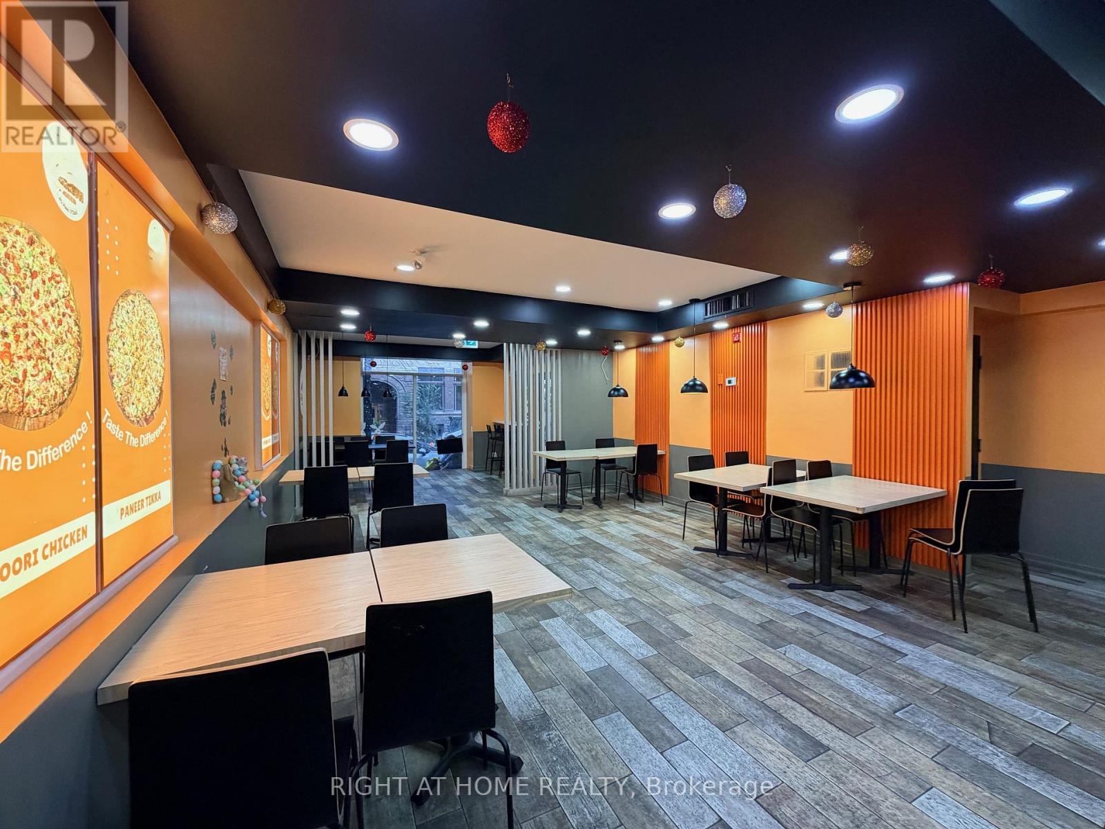 13 Elm Street, Toronto, Ontario M5G 1H1 - Photo 5 - C12515064