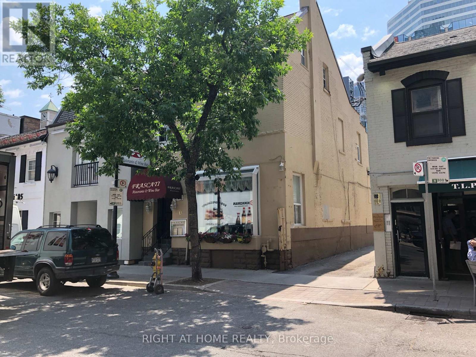 13 Elm Street, Toronto, Ontario M5G 1H1 - Photo 6 - C12515064