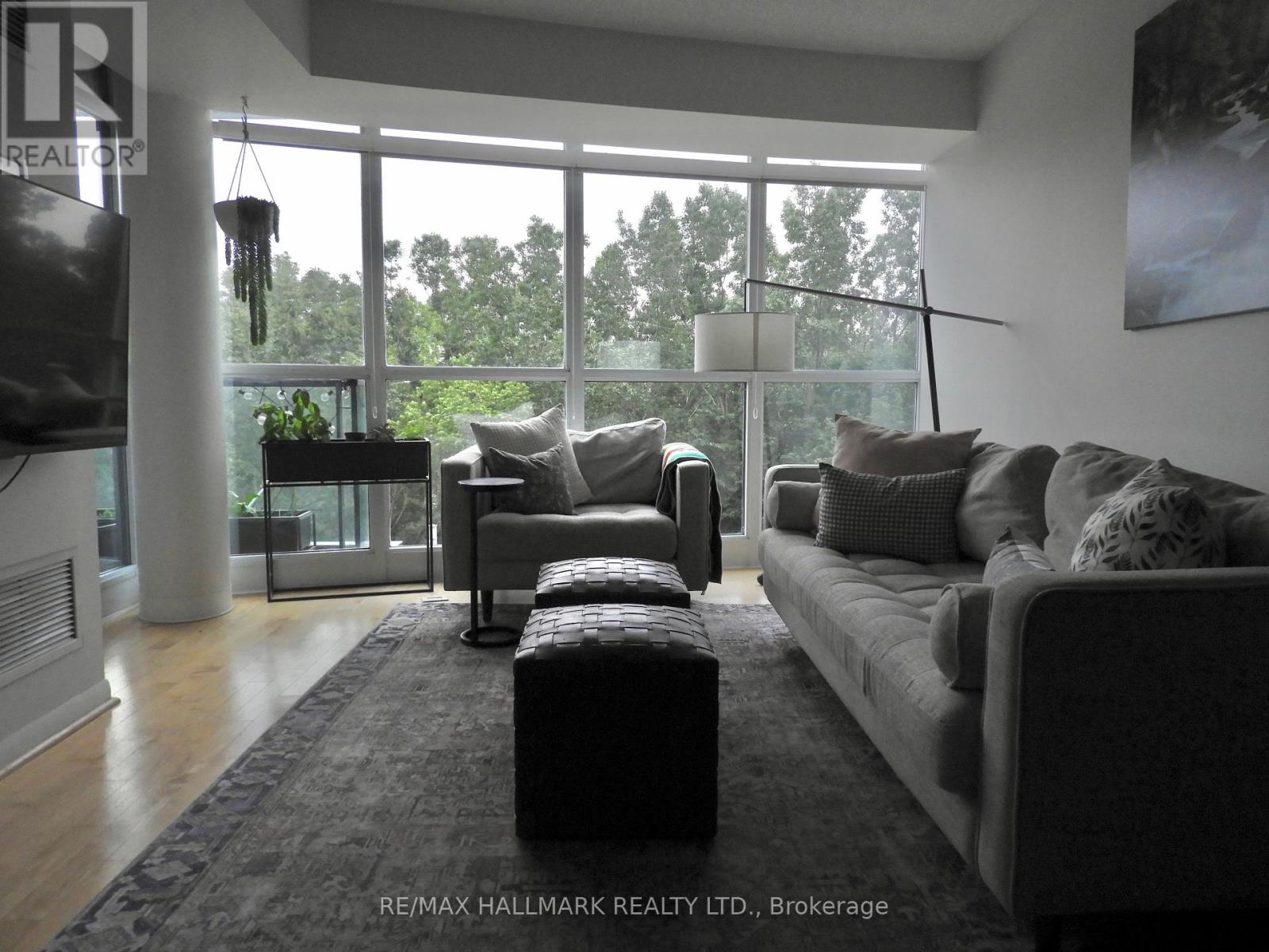 410 - 219 Fort York Boulevard, Toronto, Ontario  M6H 1A5 - Photo 7 - C12515076