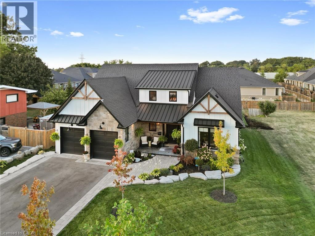 253 Central Avenue, Grimsby, Ontario  L3M 1X6 - Photo 3 - 40786101