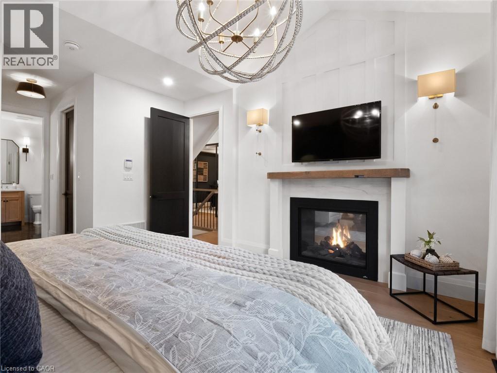 253 Central Avenue, Grimsby, Ontario  L3M 1X6 - Photo 16 - 40786101