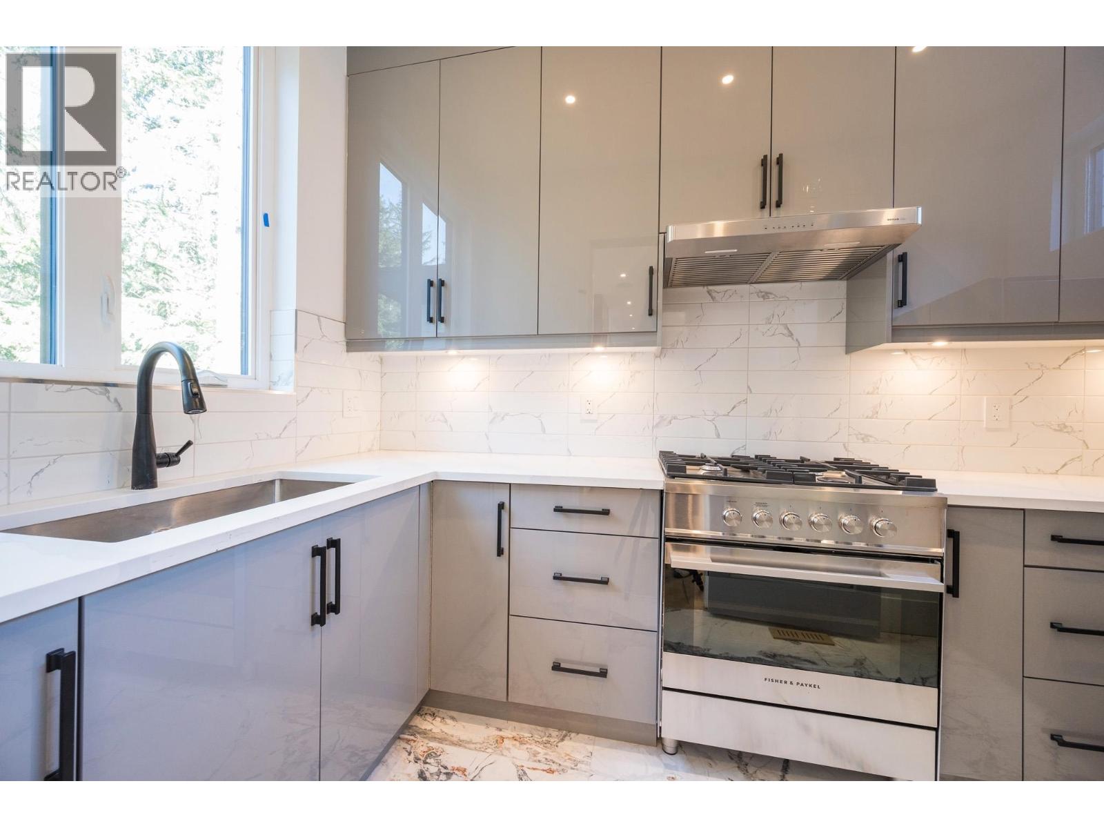 9113 Riverside Drive, Whistler, British Columbia V0N 1B9 - Photo 5 - R3065219