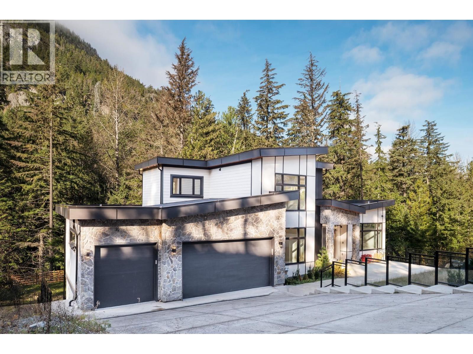 9113 RIVERSIDE DRIVE, Whistler, British Columbia