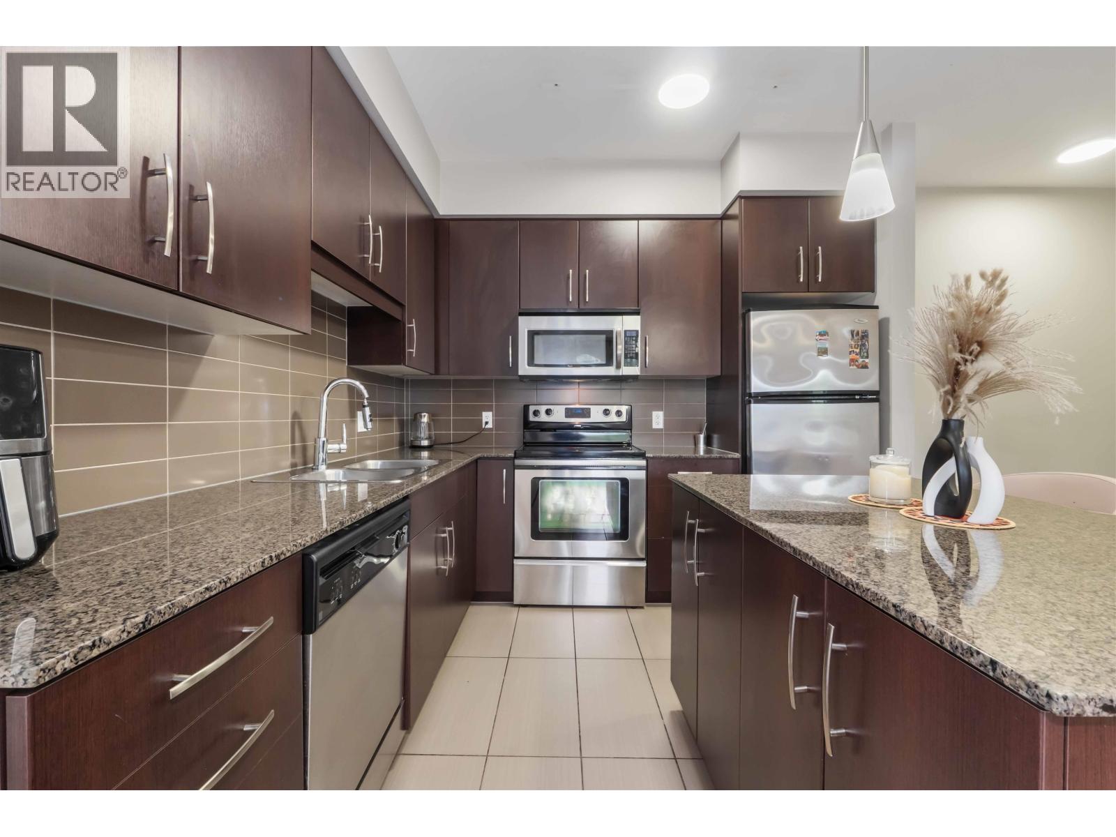 404 22290 North Avenue, Maple Ridge, British Columbia  V2X 8Z8 - Photo 15 - R3064839