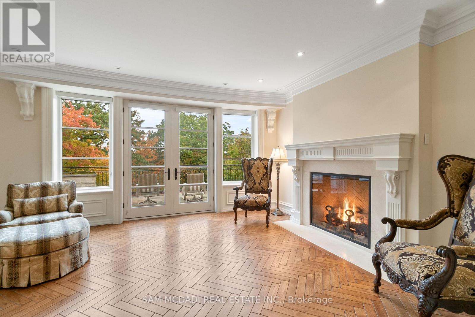 1343 Blythe Road, Mississauga, Ontario L5H 2C2 - Photo 23 - W12498050