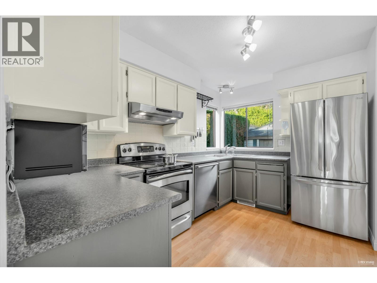 252 E 21st Street, North Vancouver, British Columbia  V7L 3B6 - Photo 16 - R3065301