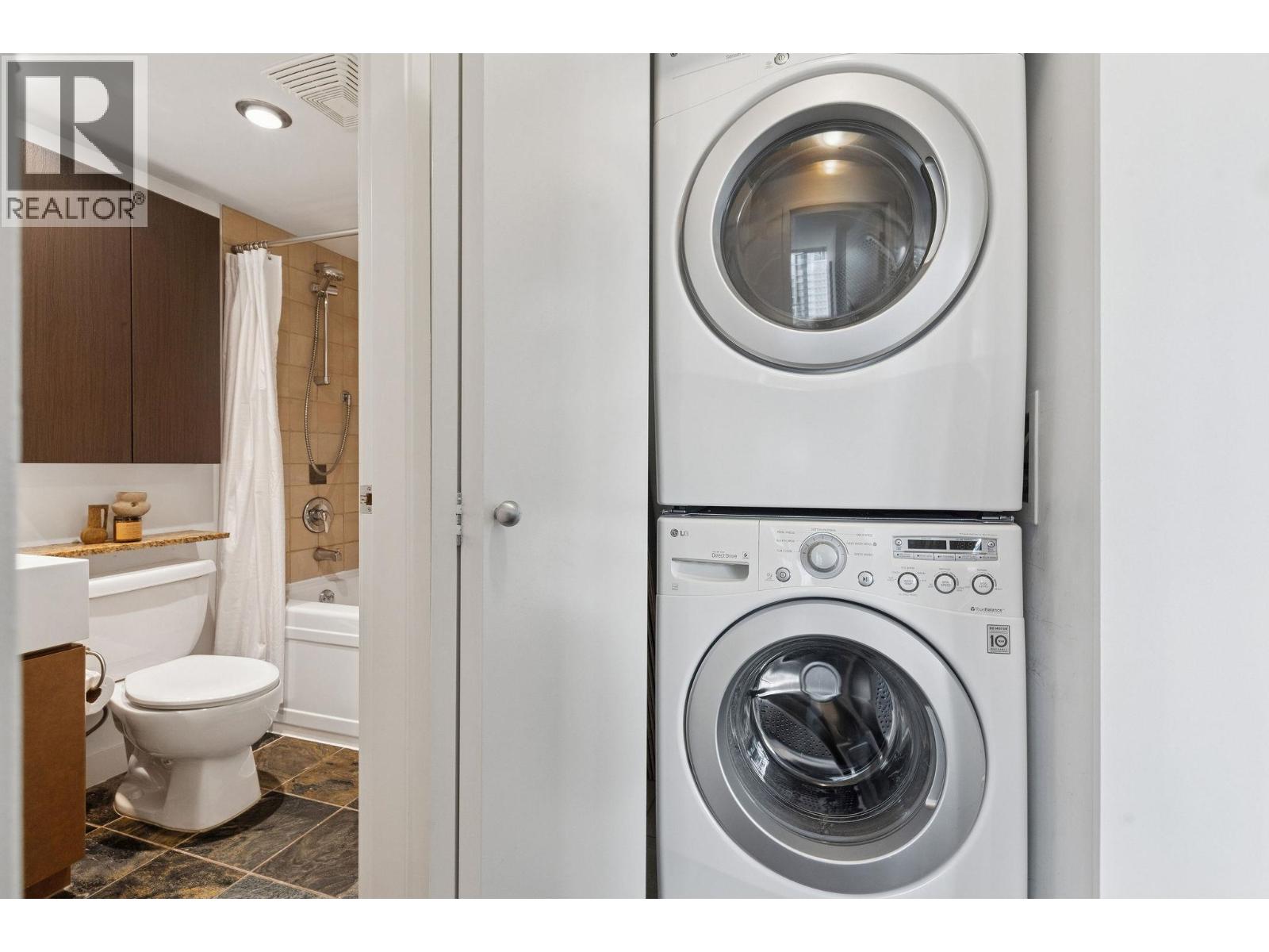 1705 1438 Richards Street, Vancouver, British Columbia  V6Z 3B8 - Photo 19 - R3064626