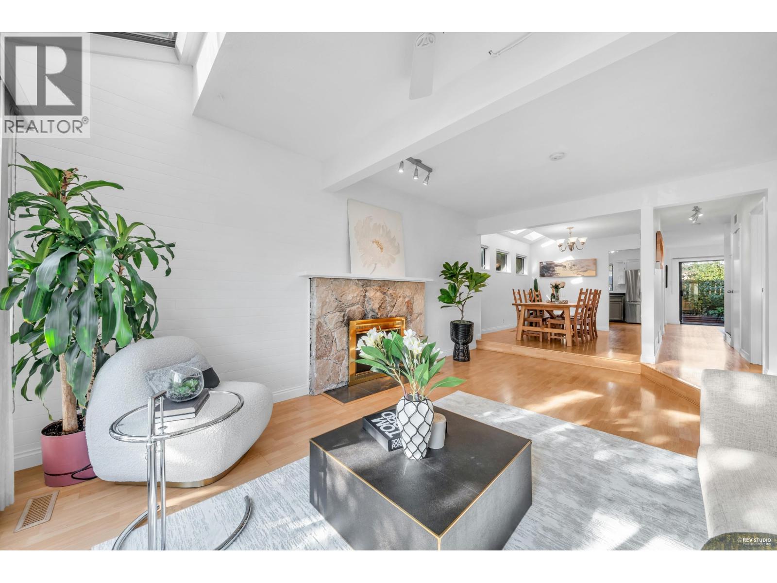 252 E 21st Street, North Vancouver, British Columbia  V7L 3B6 - Photo 10 - R3065301