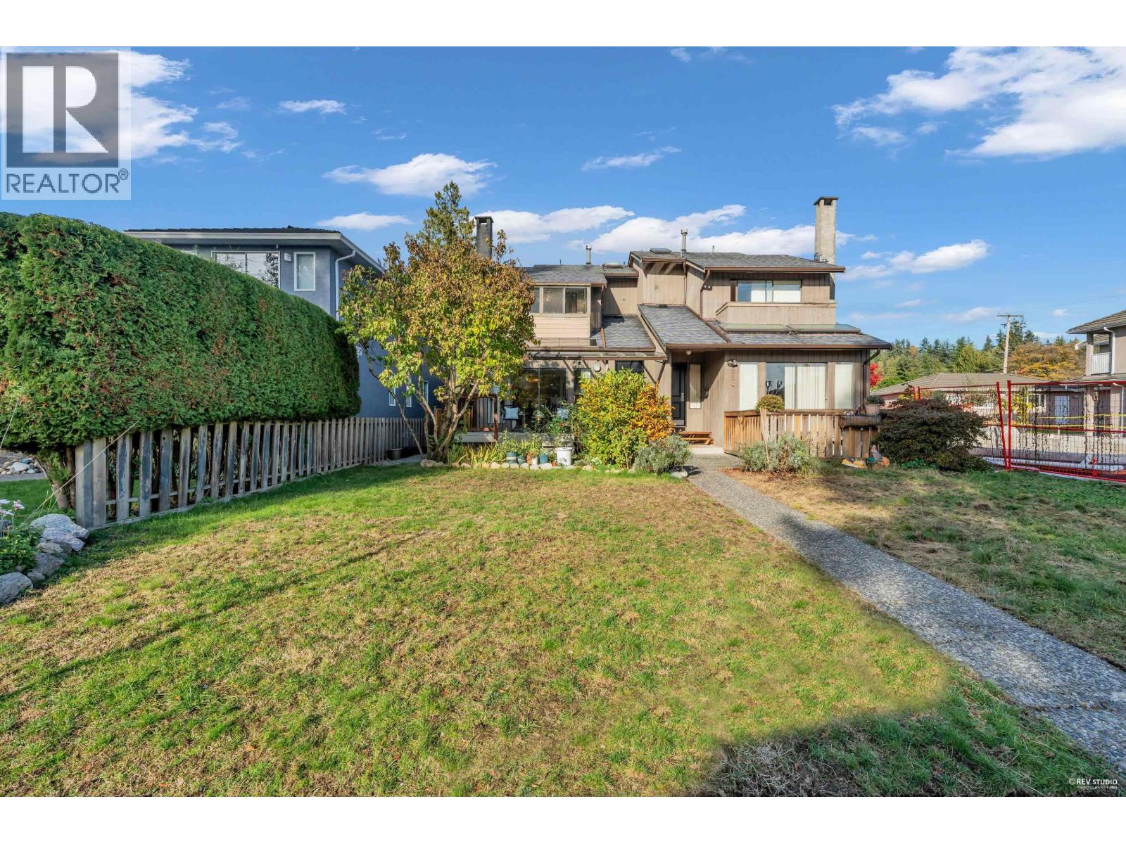 252 E 21st Street, North Vancouver, British Columbia  V7L 3B6 - Photo 9 - R3065301