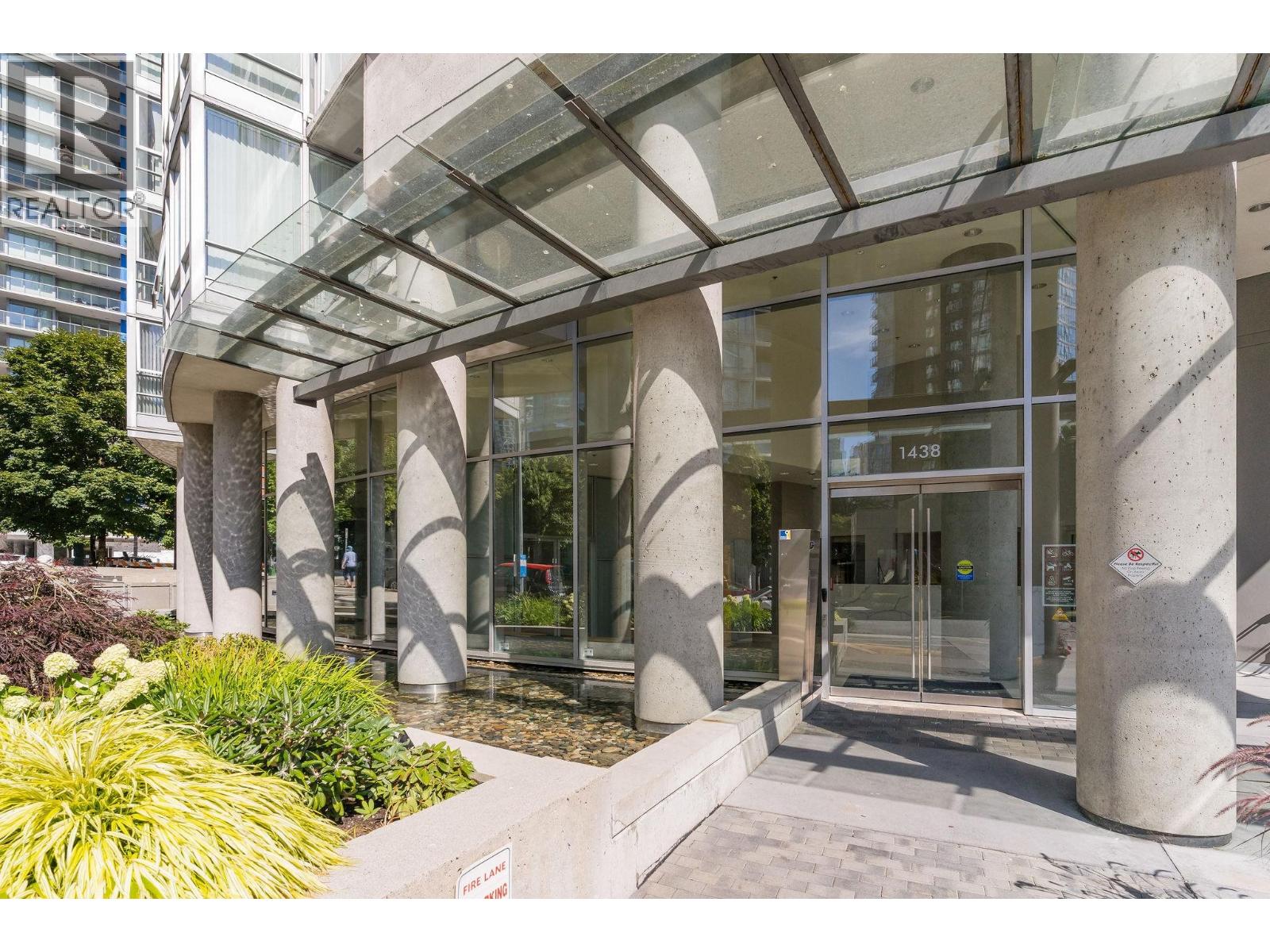 1705 1438 Richards Street, Vancouver, British Columbia  V6Z 3B8 - Photo 27 - R3064626