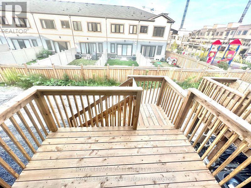 25 King George Way, Clarington, Ontario  L1C 7E5 - Photo 11 - E12515072