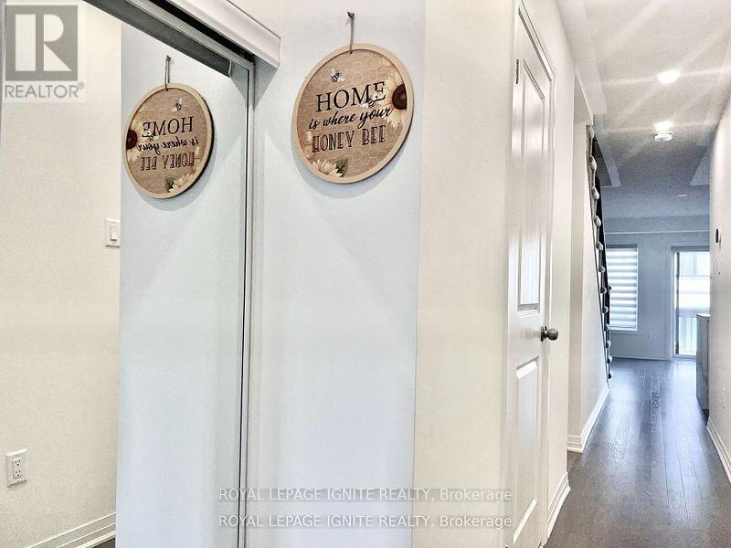 25 King George Way, Clarington, Ontario  L1C 7E5 - Photo 4 - E12515072