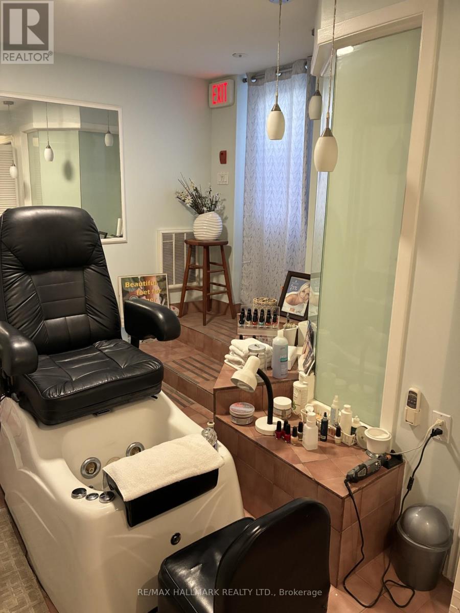 Lower Floor - 280 Danforth Avenue, Toronto, Ontario  M4K 1N6 - Photo 5 - E12515106