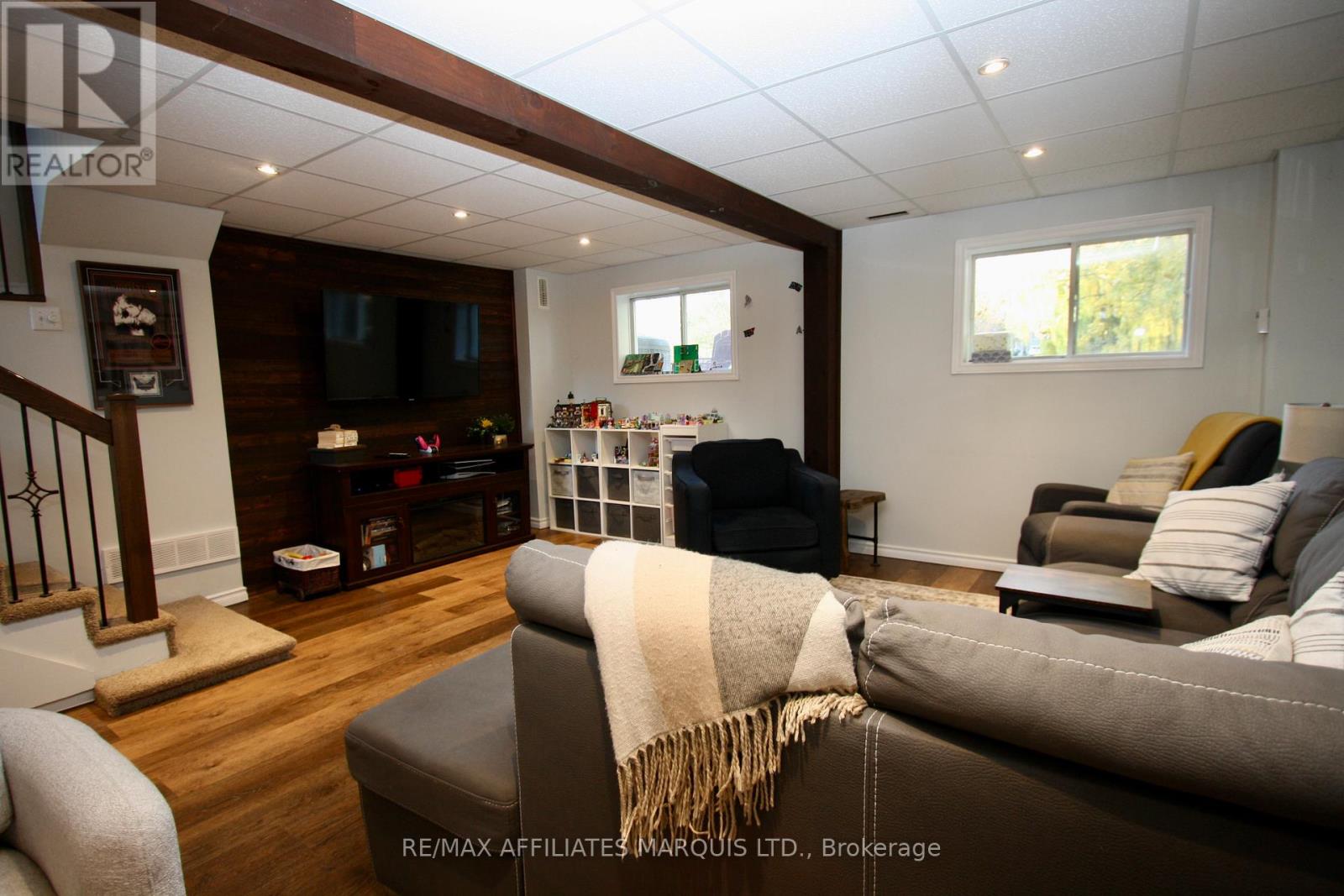 19663 William Street, South Glengarry, Ontario  K0C 2J0 - Photo 15 - X12515112