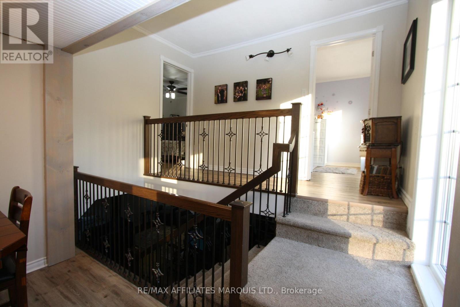 19663 William Street, South Glengarry, Ontario  K0C 2J0 - Photo 6 - X12515112