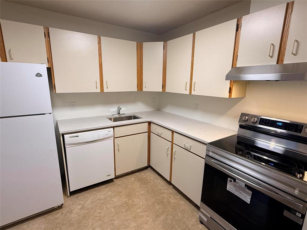 4204 120 Plaza Drive, Winnipeg, Manitoba  R3T 5K8 - Photo 7 - 202527935