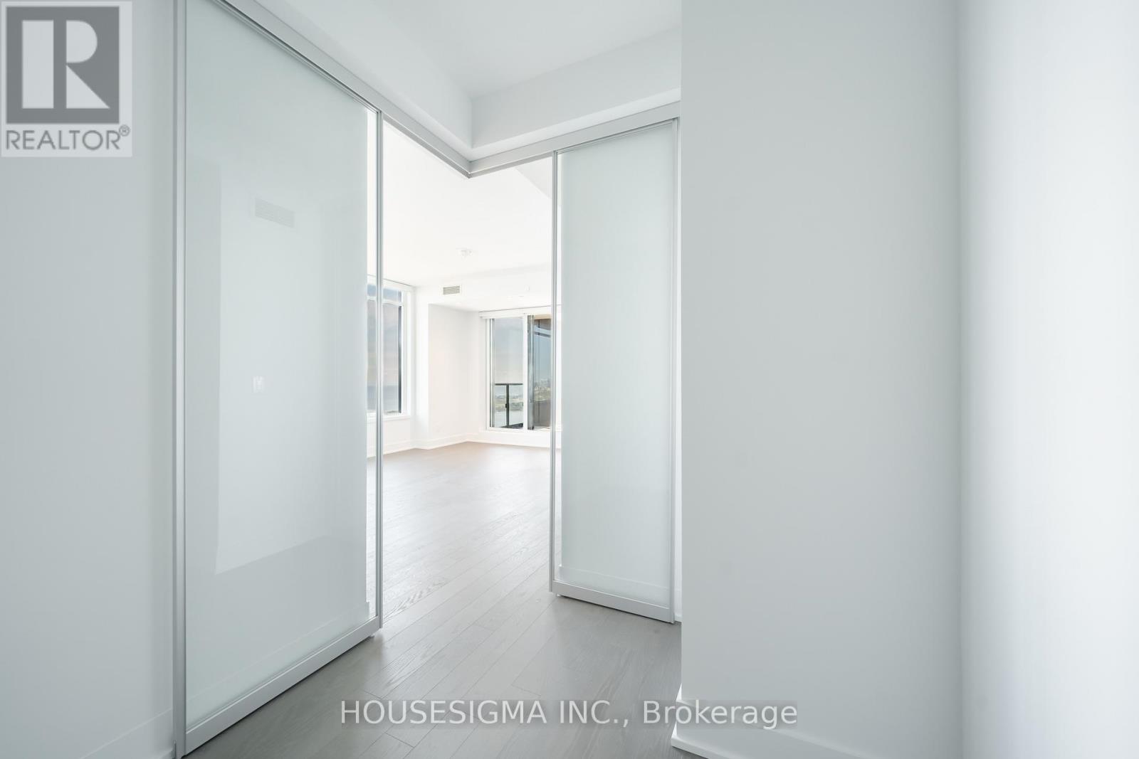 3509 - 1928 Lake Shore Boulevard W, Toronto, Ontario  M6S 0B1 - Photo 5 - W12515096