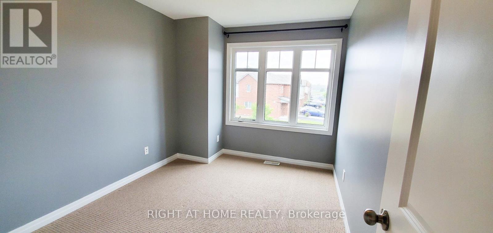 617 Sunburst Street, Ottawa, Ontario  K1T 0L1 - Photo 16 - X12515110