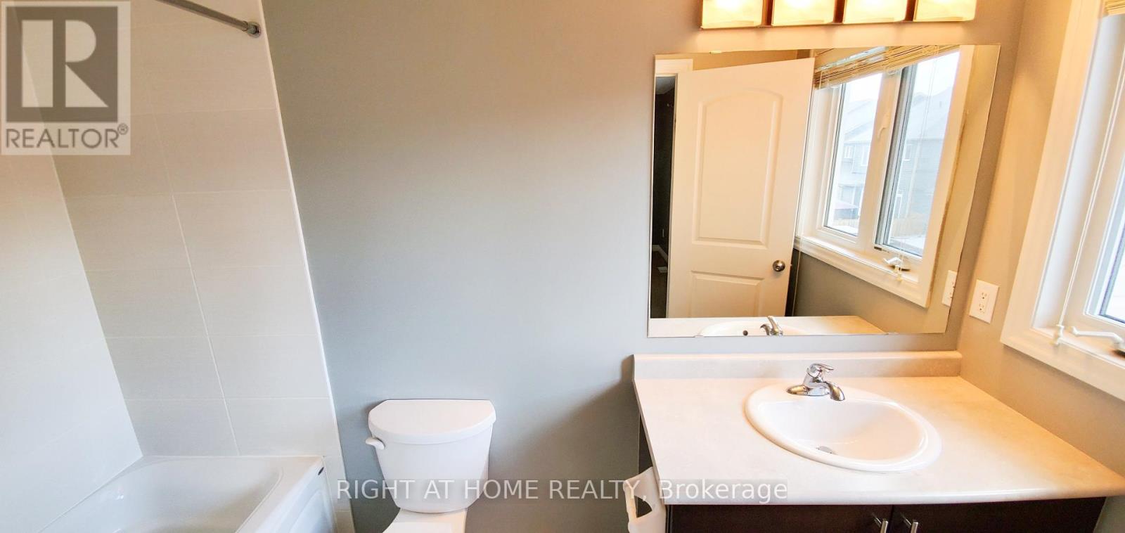 617 Sunburst Street, Ottawa, Ontario  K1T 0L1 - Photo 23 - X12515110