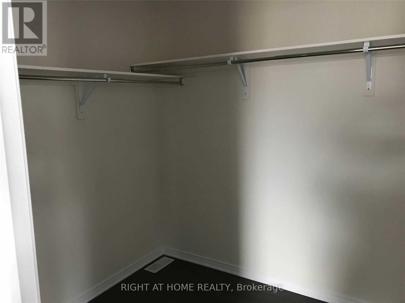 155 Thompson Road, Haldimand, Ontario  N3W 0C1 - Photo 6 - X12515074