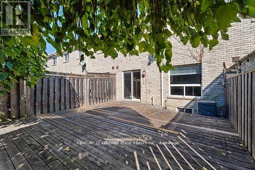 24 Whitefish Crescent, Hamilton, Ontario  L8E 6G8 - Photo 28 - X12515088