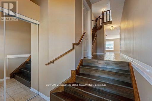 24 Whitefish Crescent, Hamilton, Ontario  L8E 6G8 - Photo 5 - X12515088