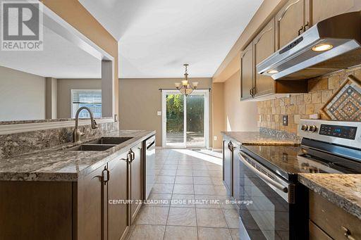 24 Whitefish Crescent, Hamilton, Ontario  L8E 6G8 - Photo 8 - X12515088