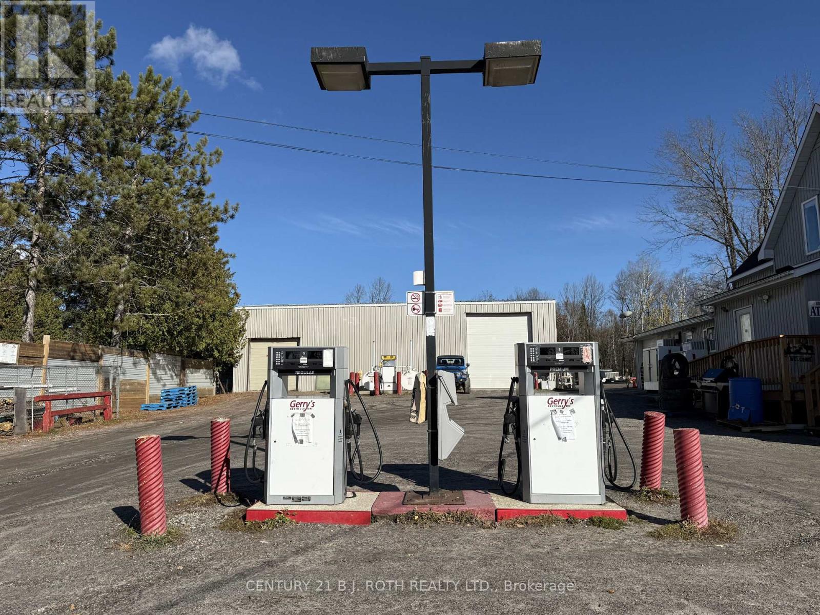 6950 Hwy. 534, Parry Sound Remote Area, Ontario  P0H 2R0 - Photo 3 - X12515090