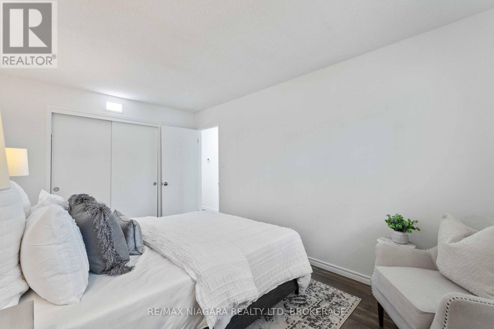 8299 Mundare Crescent, Niagara Falls, Ontario  L2G 7M6 - Photo 12 - X12515158