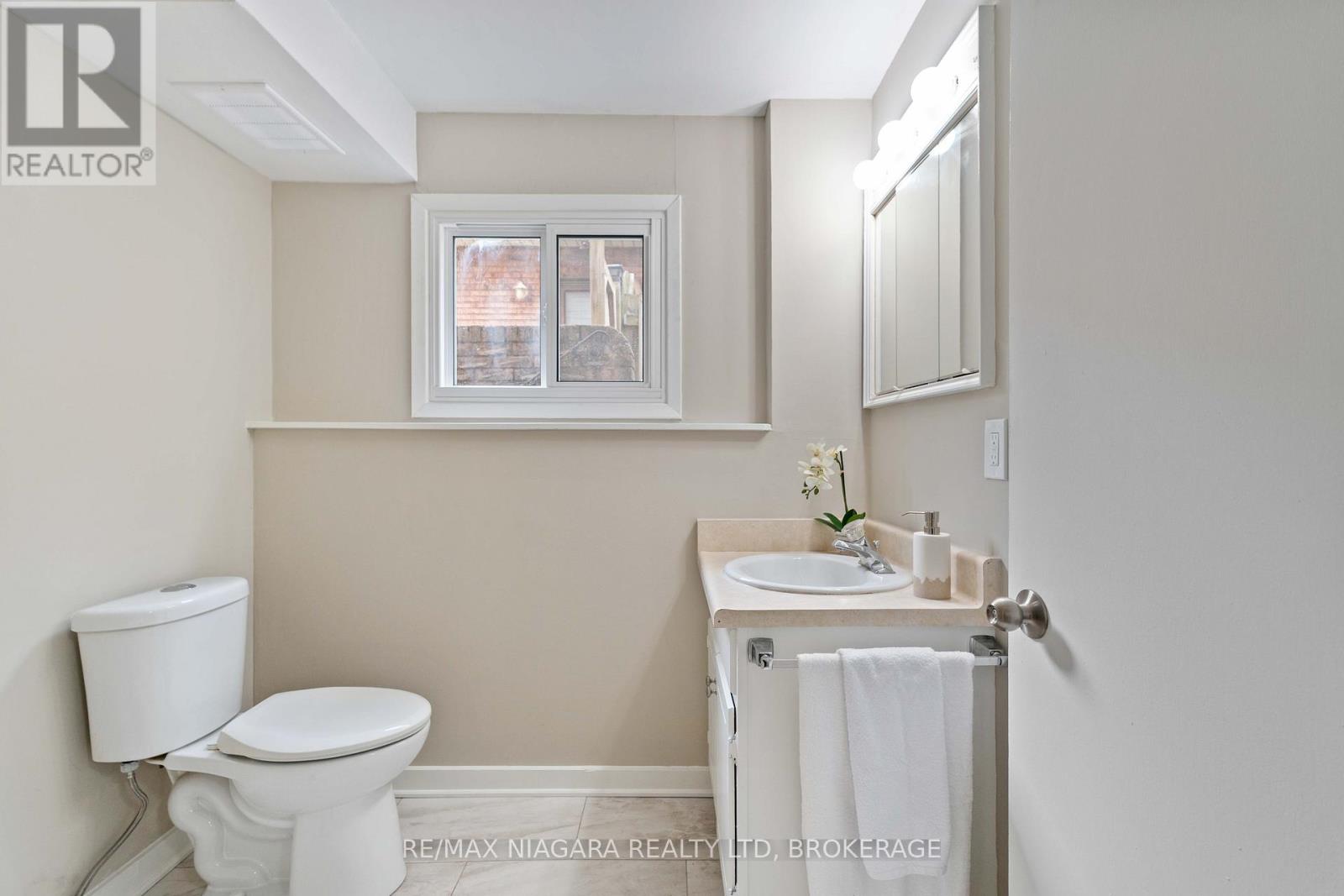 8299 Mundare Crescent, Niagara Falls, Ontario  L2G 7M6 - Photo 23 - X12515158