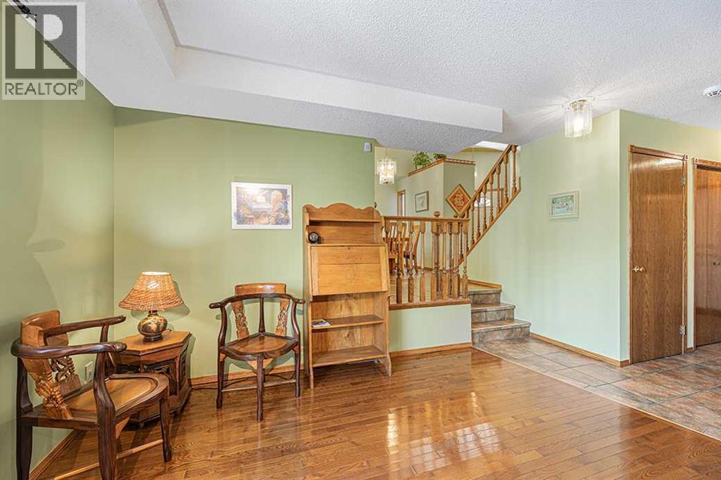 116 Sundown Way Se, Calgary, Alberta  T2X 3B5 - Photo 13 - A2257970