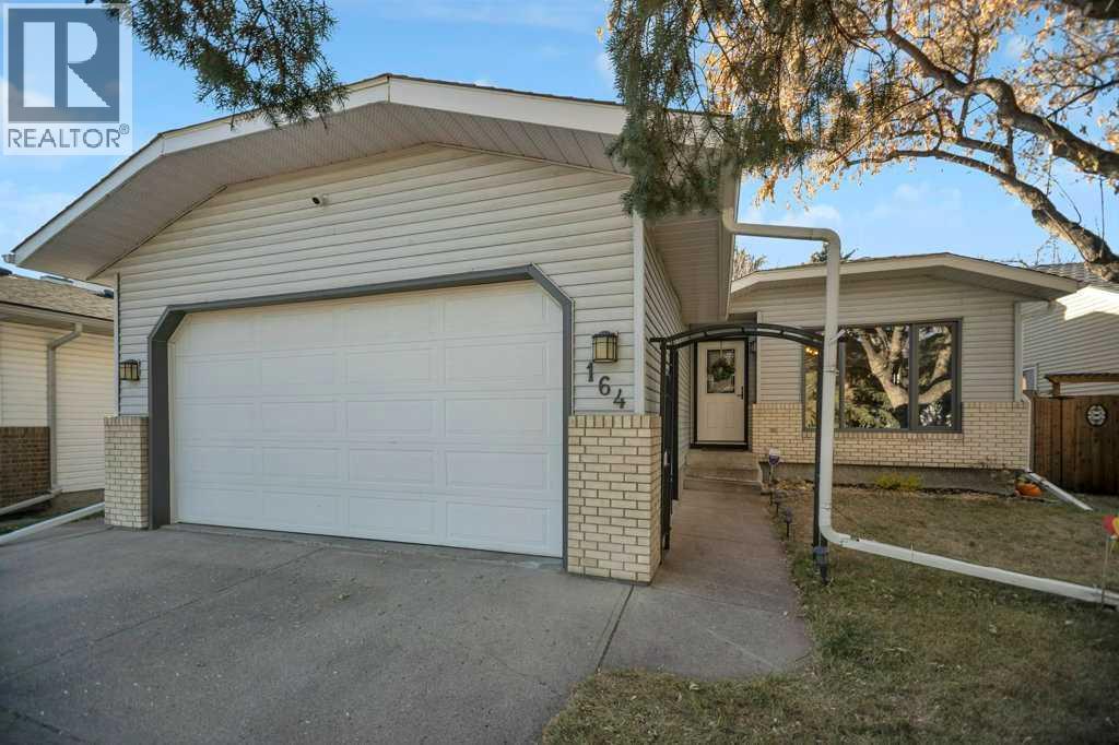 164 Mckerrell Crescent Se, Calgary, Alberta  T2Z 1M9 - Photo 1 - A2267691