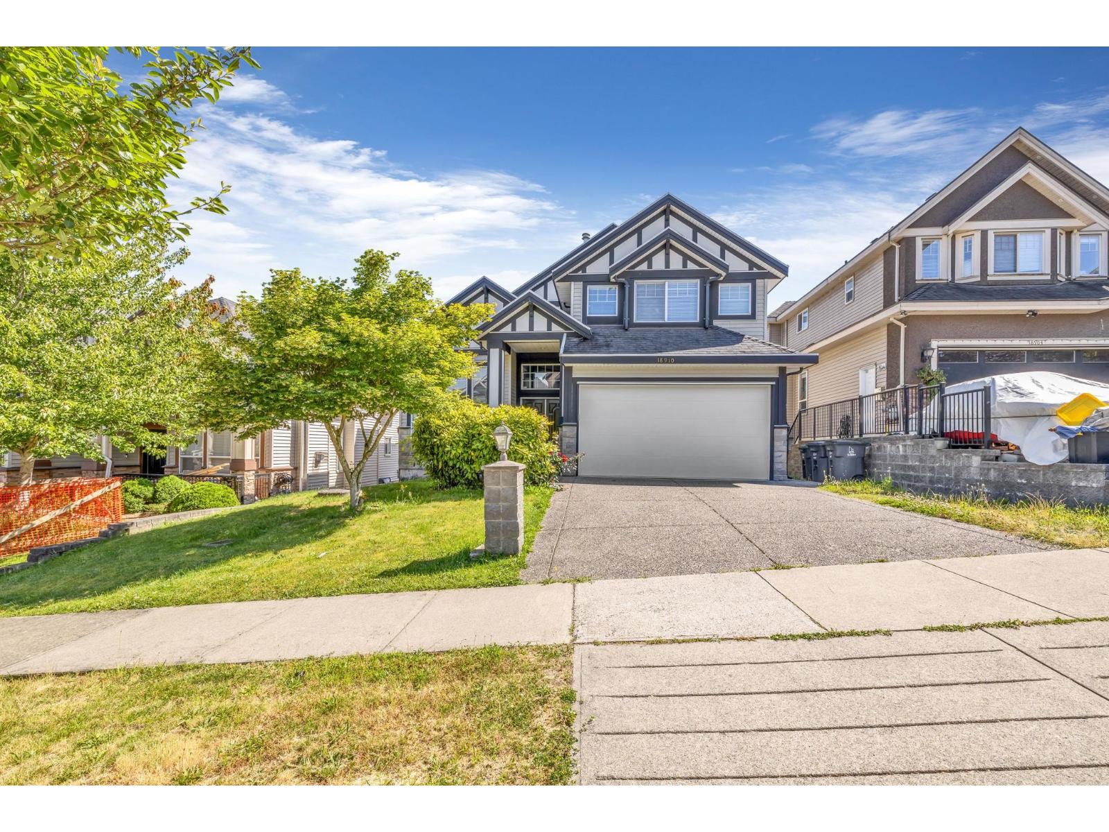 18910 55 AVENUE, Surrey, British Columbia