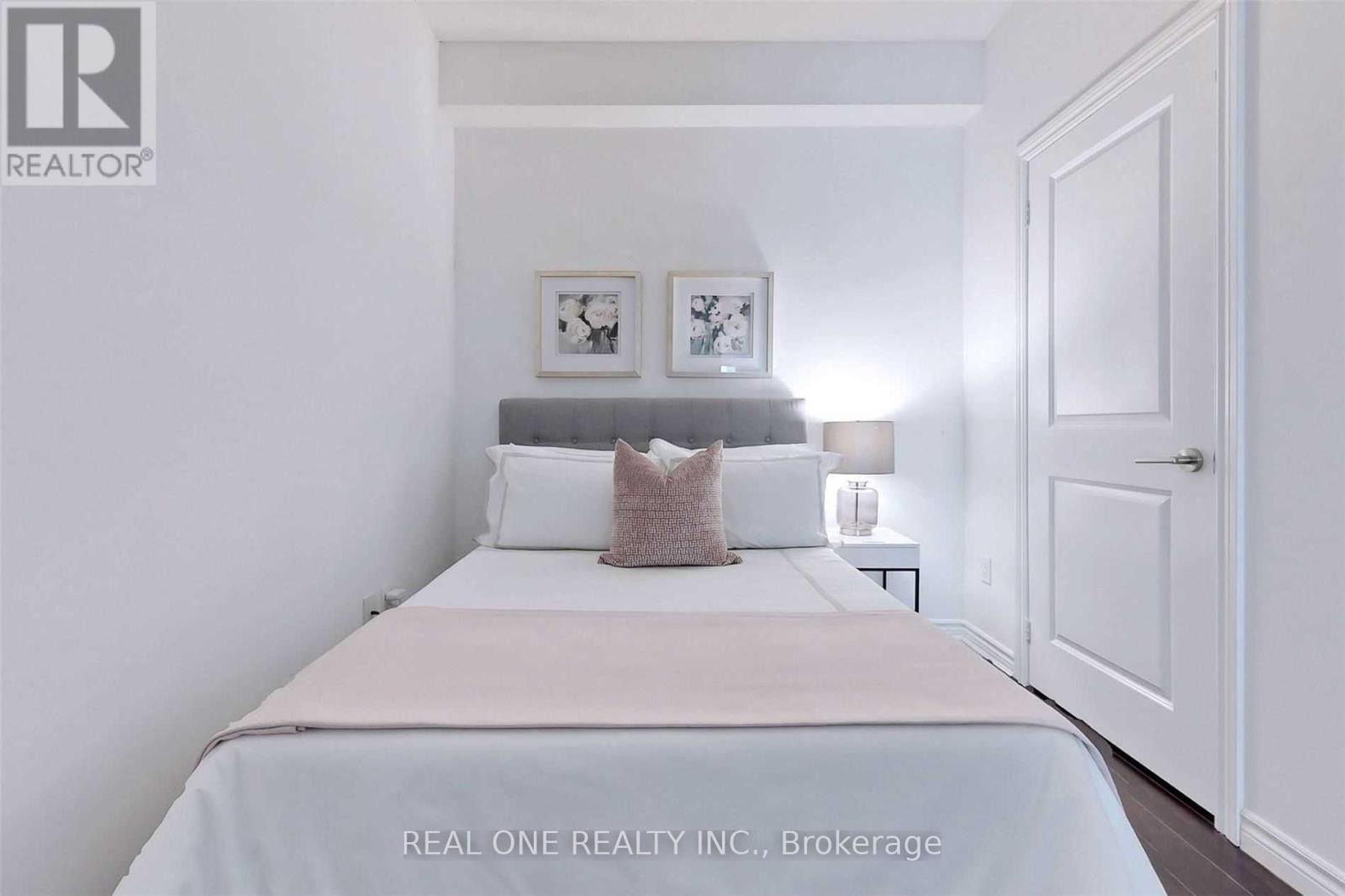 4208 - 386 Yonge Street, Toronto, Ontario  M5B 0A5 - Photo 15 - C12515128