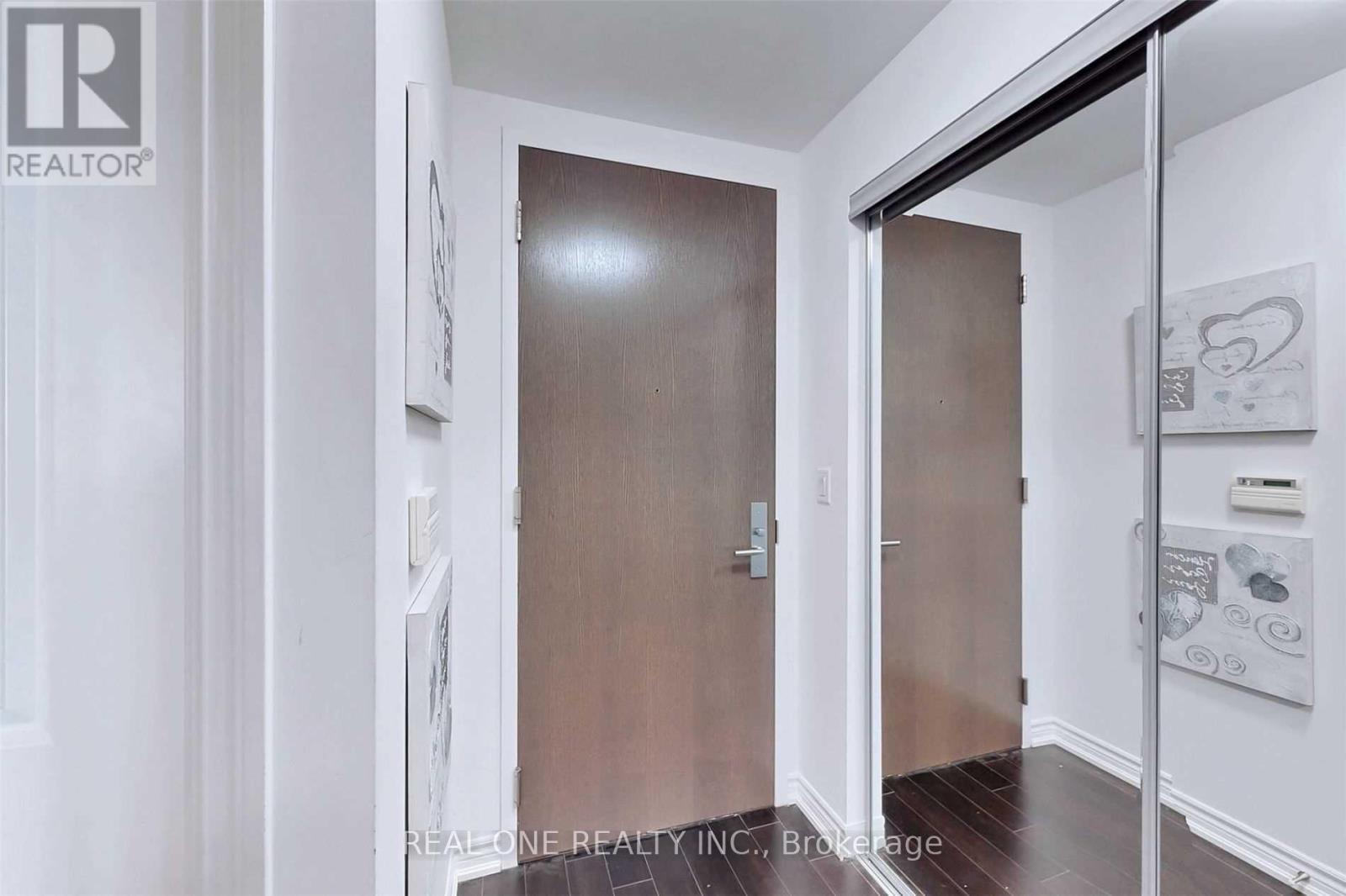 4208 - 386 Yonge Street, Toronto, Ontario  M5B 0A5 - Photo 22 - C12515128