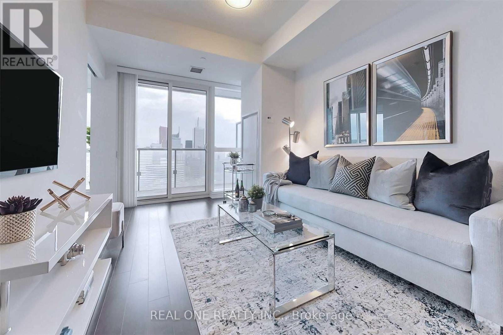 4208 - 386 Yonge Street, Toronto, Ontario  M5B 0A5 - Photo 3 - C12515128