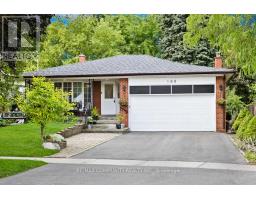 168 KINGSLAKE ROAD, Toronto, Ontario