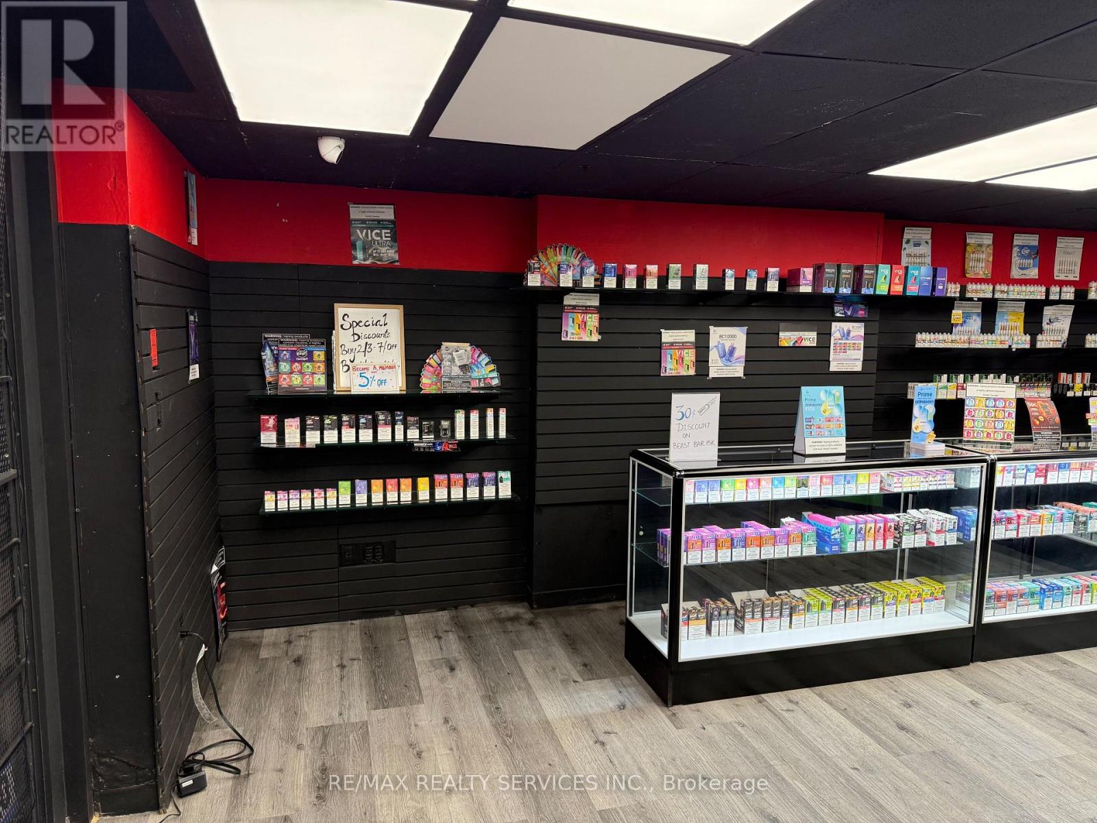 201 King St Street E, Toronto, Ontario M5A 1J5 - Photo 4 - C12515138